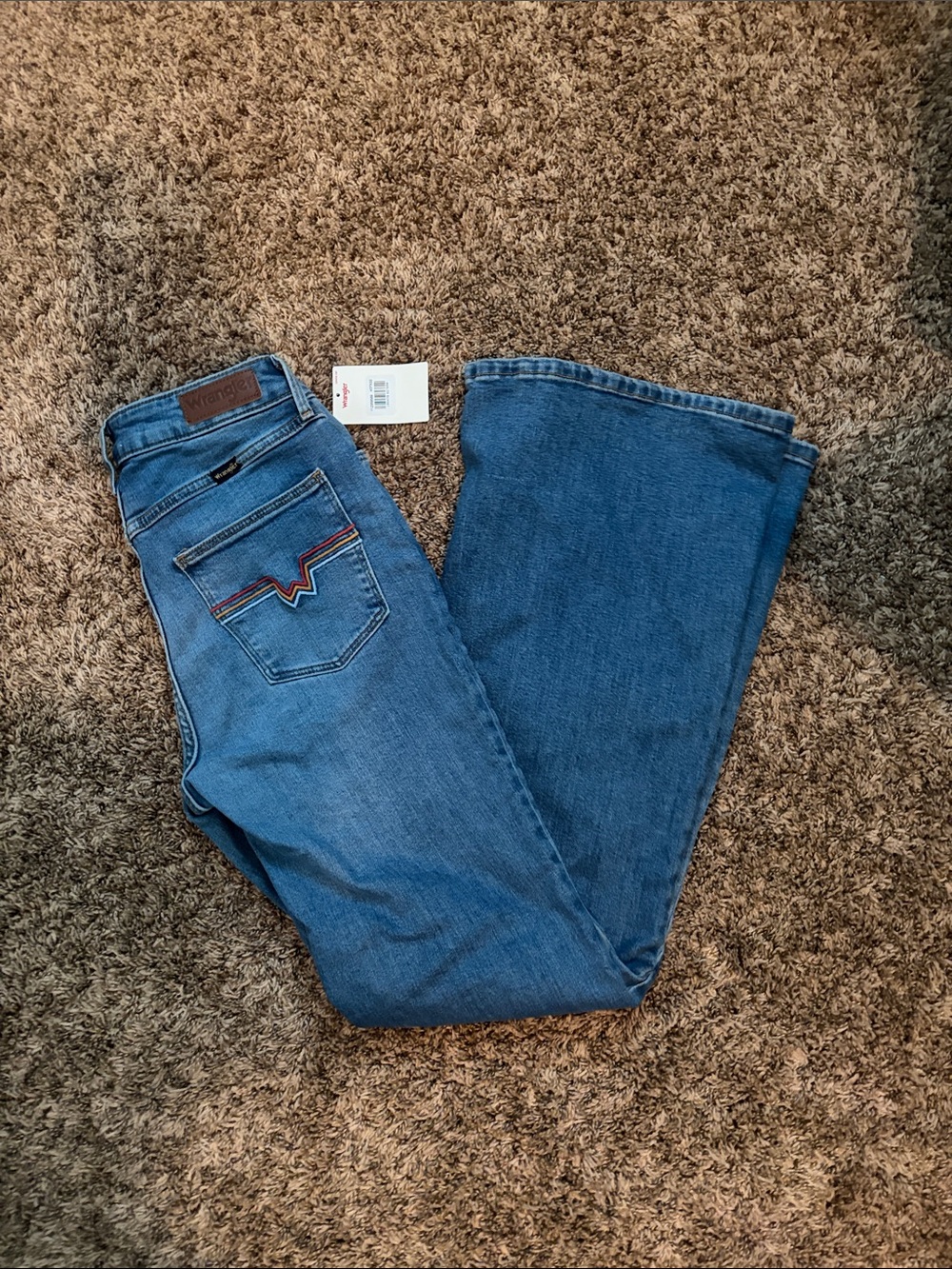 Wrangler Blue Women's Jeans with Multicolor Pocket Stitching